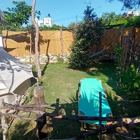 Hotel Happy Glamping 2 Kalamaki  Exterior foto